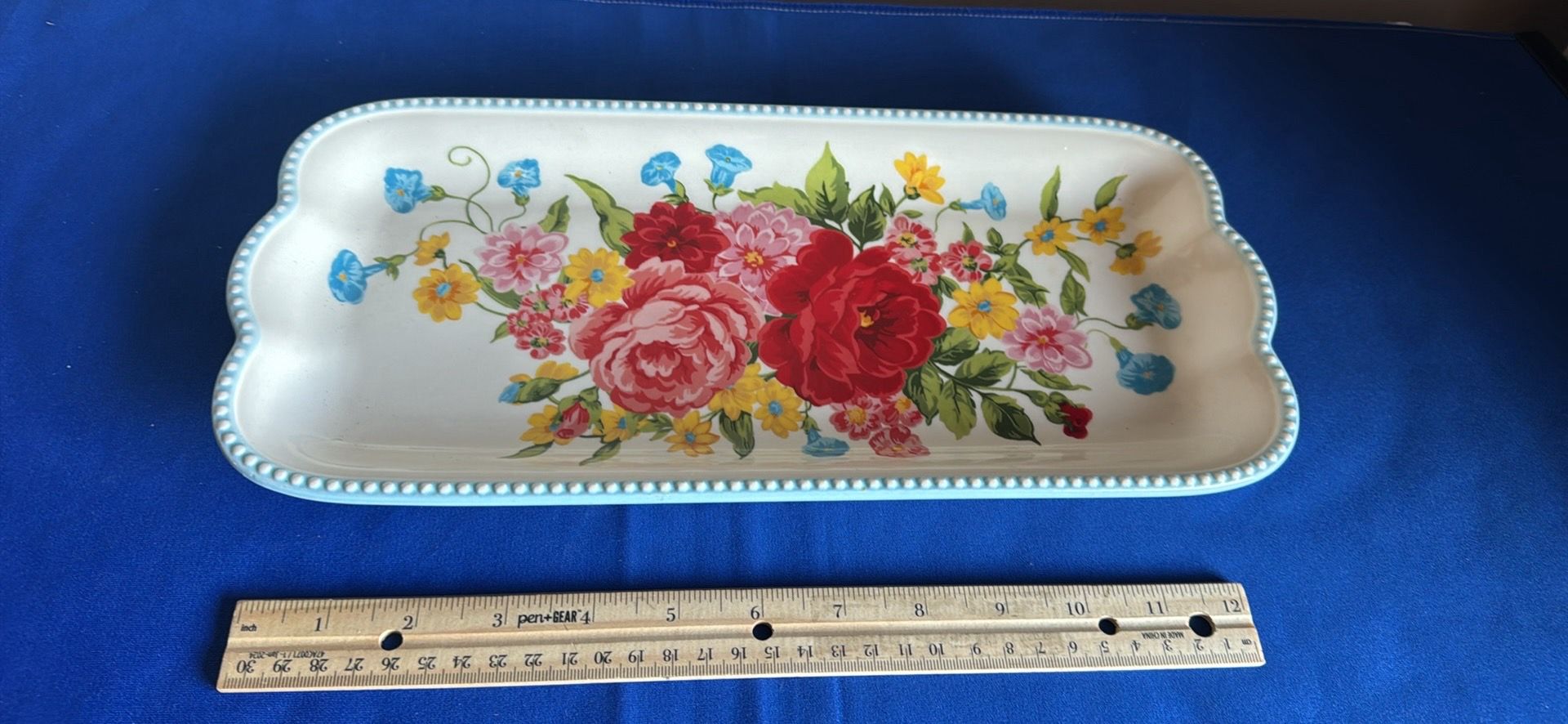 Pioneer woman ceramic platter