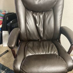 genuinel leather adjustable office chair