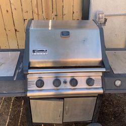 Kenmore Grill