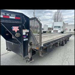 2018 PJ gooseneck trailer with slide tracks Need Gone Asap 