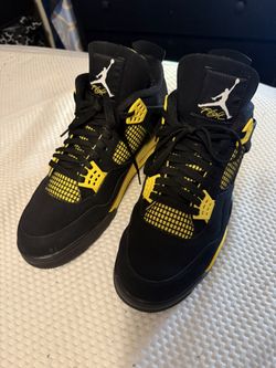 Jordan Retro 4s