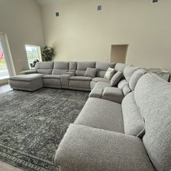  Large Sectional Couch - FREE DELIVERY!