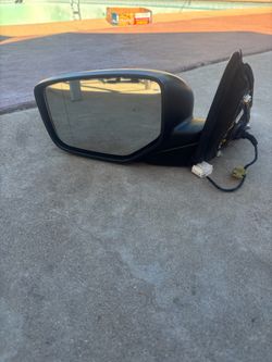 LEFT DRIVER SIDE MIRROR 2014 HONDA ACCORD OEM.