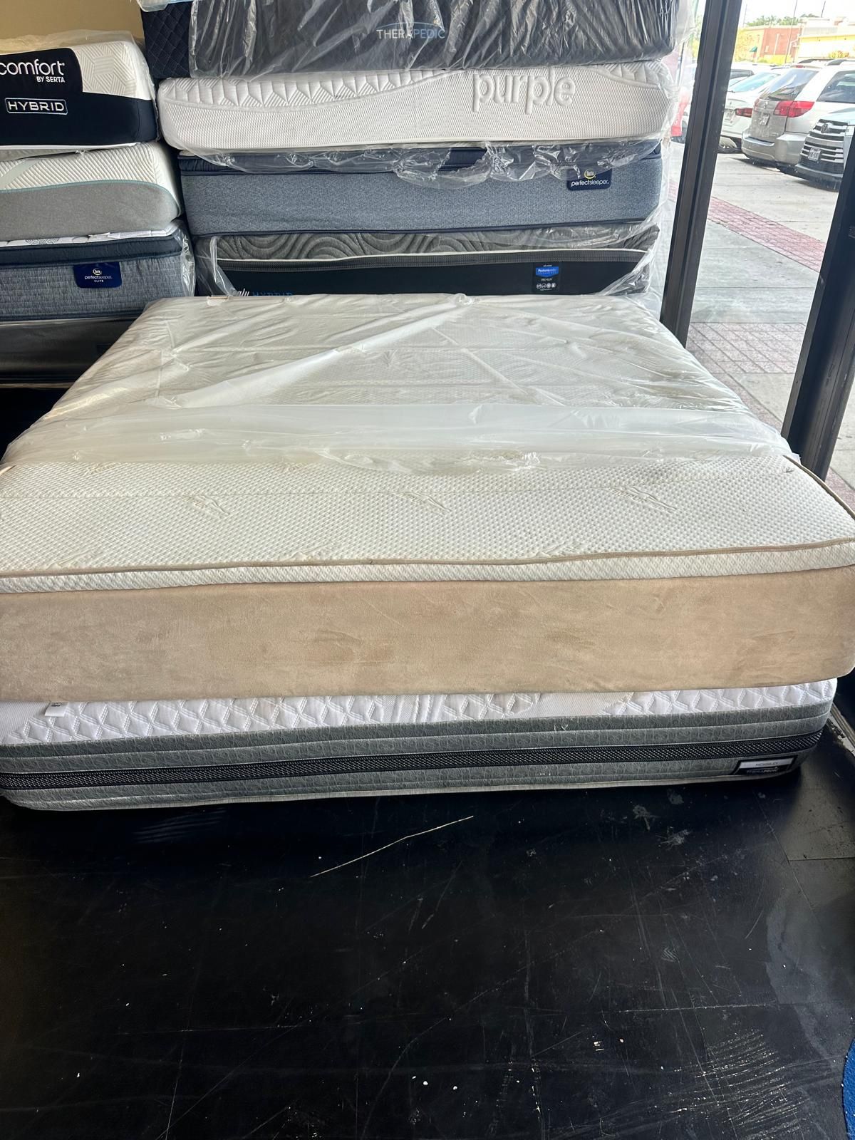 King Size Tempur Pedic Pillowtop Mattress And Box Spring