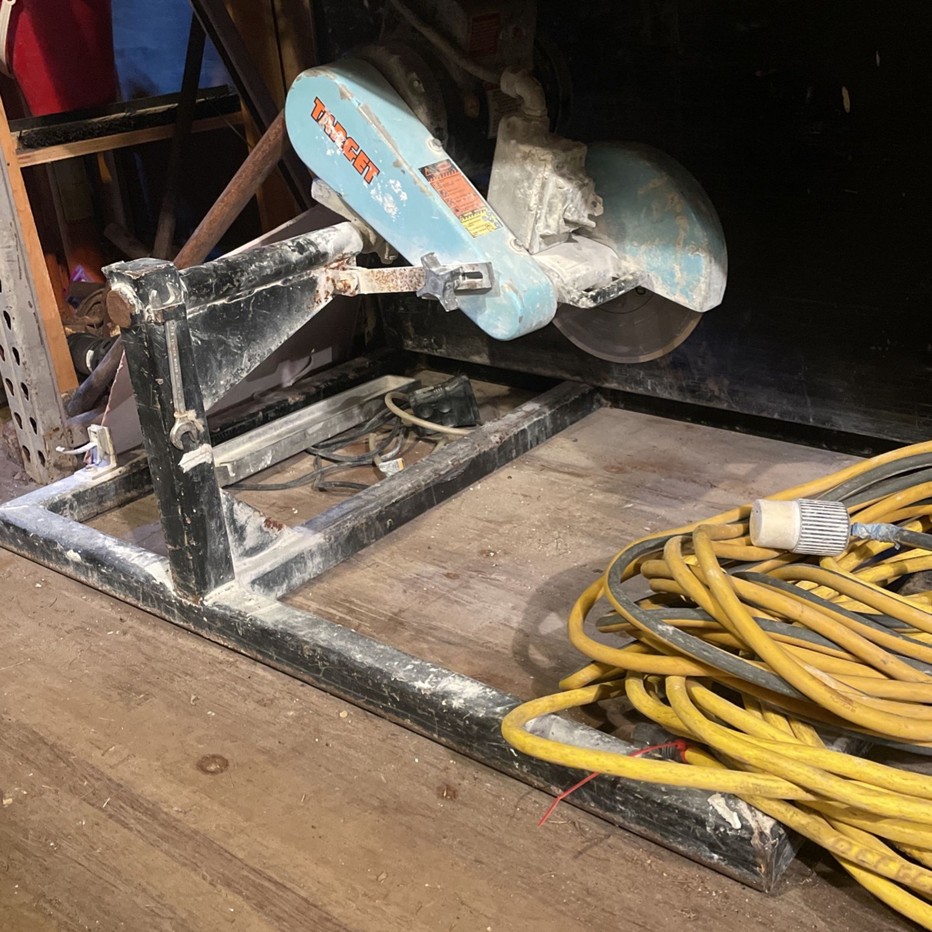 Extra Large Target Saw Runs 