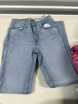 Levis Women Jeans