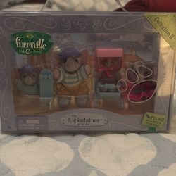 New in box Furryville the Elefontaines at the Sea