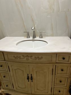 Vanity French style