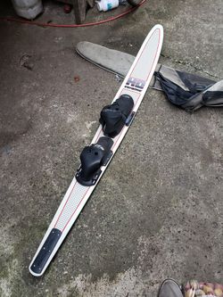 Slalom Ski