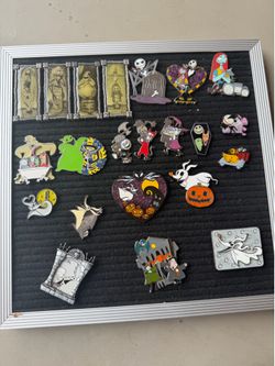 Nightmare before Chirtmas pins 22 for 350