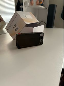 digital camera