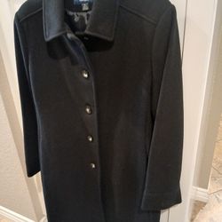 Lady's Wool Coat Black