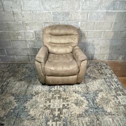 Electric Reclining Chair “WE DELIVER”