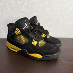 Jordan 4 Yellow Thunder Size 11