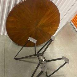  45” Brown Dinning Table (Round)
