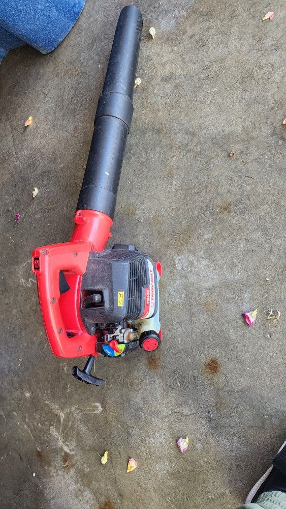 Troy-Bilt Gas Leaf Blower