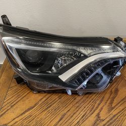 OEM 2016 2017 2018 Toyota Rav4 LH Headlight W3050