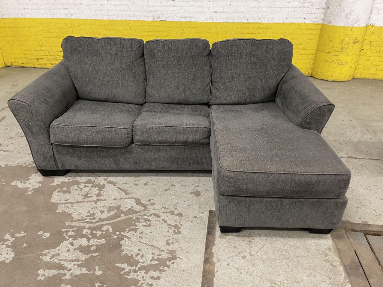 L Couch With Delivery