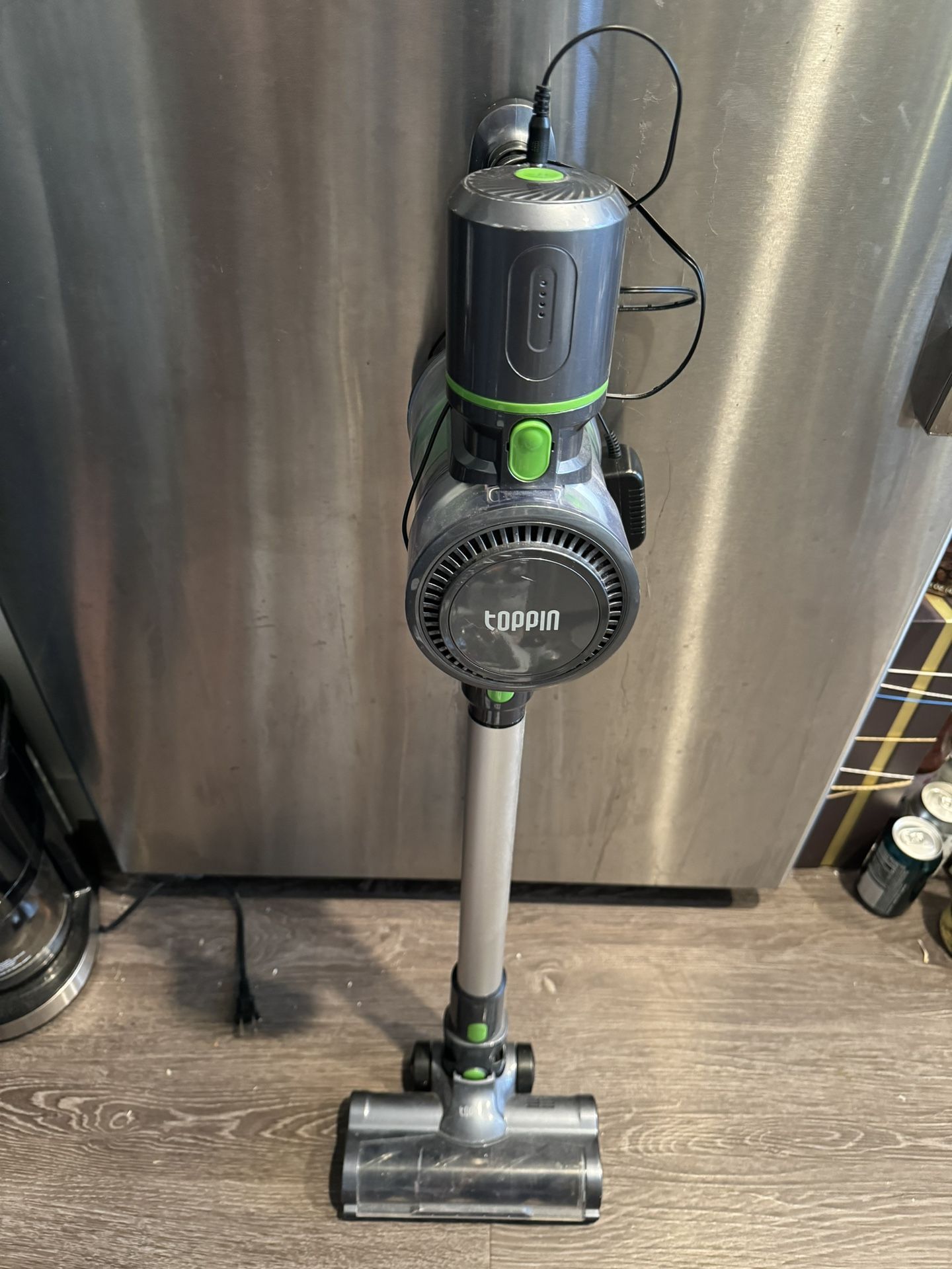 cordless vacuum cleaner, works great! Check before buying!