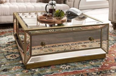 Coffee table / Mesa de centro
