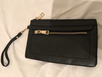 Black Wristlet