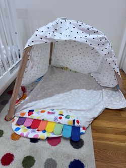 Lovevery Play May & Tent