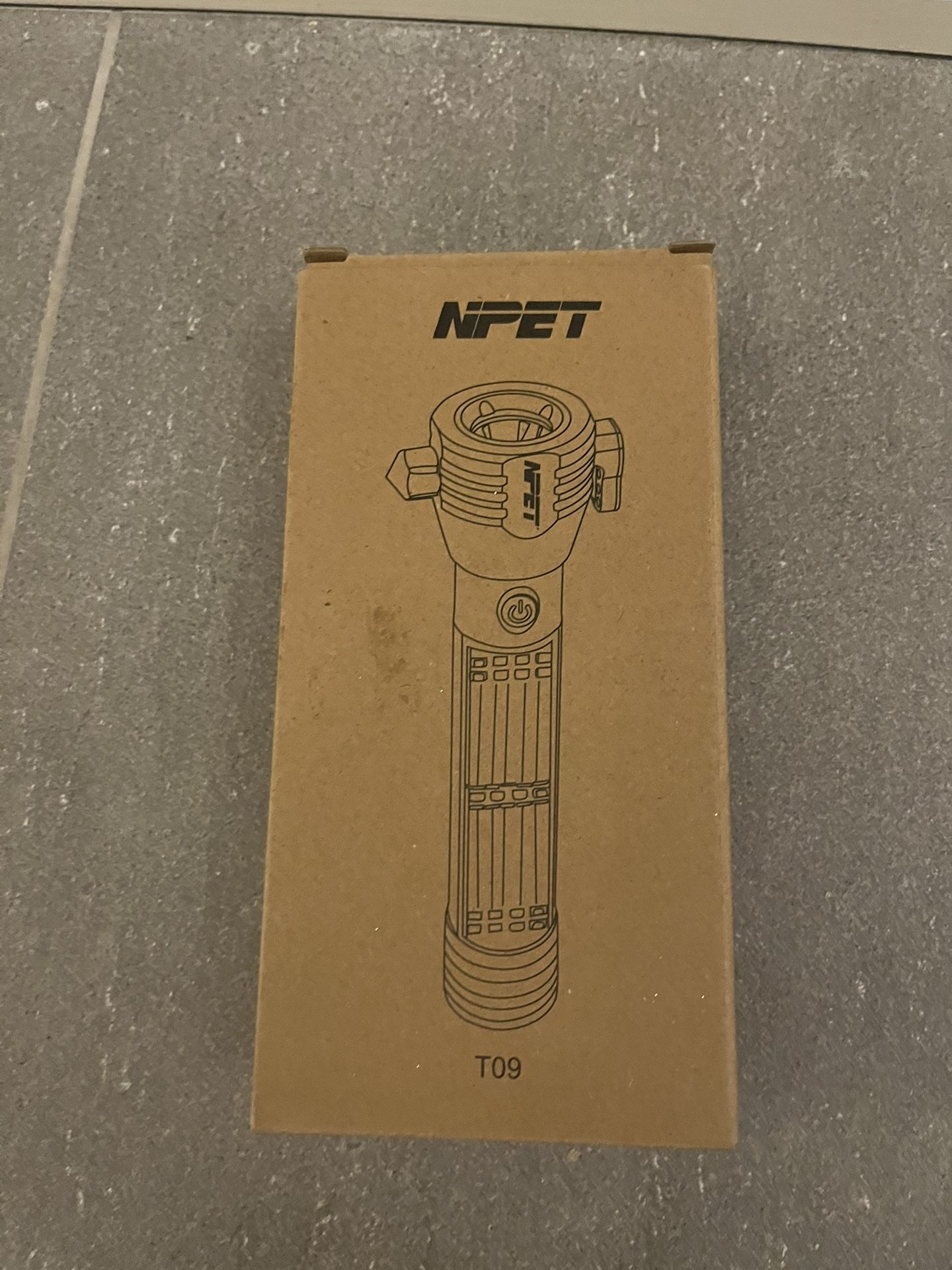 Npet T09 Flashlight