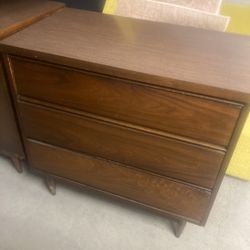 Mid Century Modern Dresser