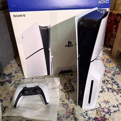 PlayStation 5 with Disc Drive 1TB Console