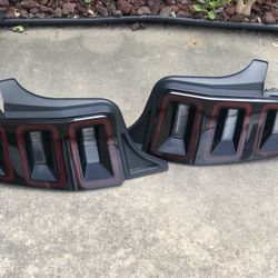 2011-2014 Mustang Tail Lights OEM