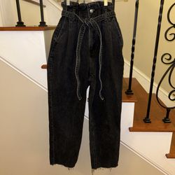 Abercrombie Fitch Mom Black Jeans 2 Dark Wash Raw Hems 