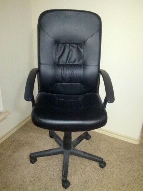 IKEA VERNER 20248 Swivel office chair for Sale in Irving TX OfferUp