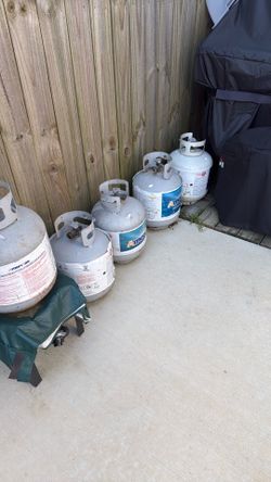 Propane tanks for exchange REDUCED for quick sale