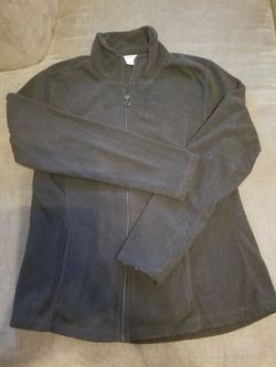 Woman's Black Fleece Sweater 