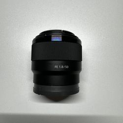 Sony FE 50mm F/1.8 SEL50F18F