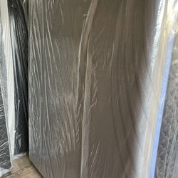 Queen Size Mattress Memory Foam 14”