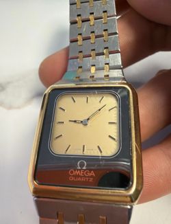 Rare Omega “reverso” equinoxe