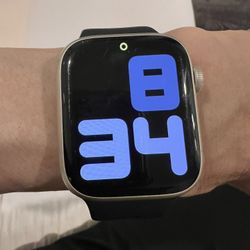 Apple Watch 7 (GPS + Cellular)