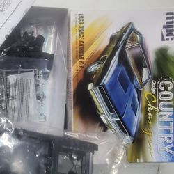 69 Dodge Charger Pastic model car 1/25