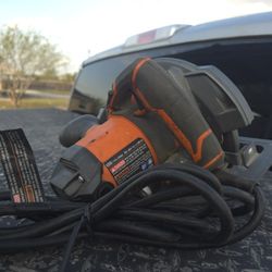 Rigid 7 1/4 Circular SAW 