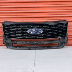 Ford Explorer Front Grill W/Camera 2018-2019