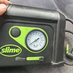 Compressor Portable Mobile With Lantern 20$$