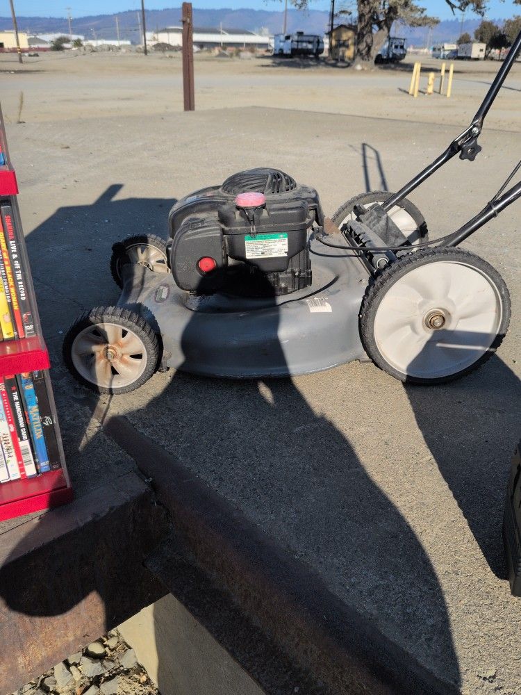 Craftsman Lawn Mower 