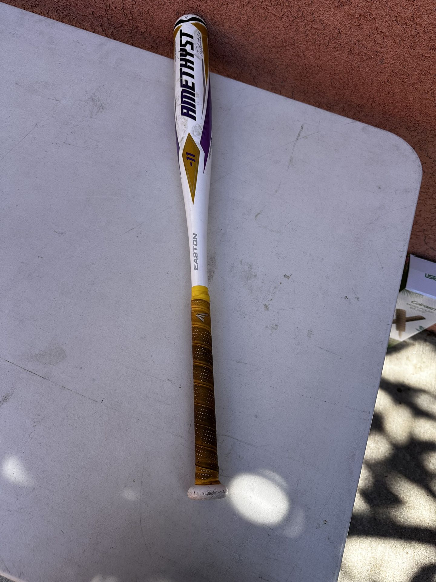 Easton Amethyst Bat 28in OBO