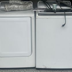 Samsung Washing Machine And Dryer  Chandelier Package Deal