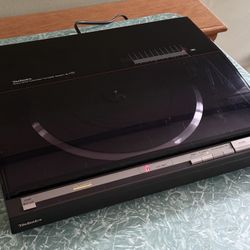 Technics SB-L92 Linear Tracking Turntable