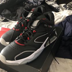 Jordan Basketball Shoes Point Lane (With Box)