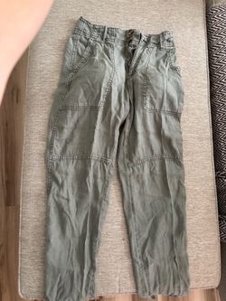 American eagle green loose jeans