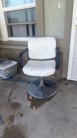 Barber chair