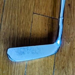 Arnold Palmer Golf Putter - $40